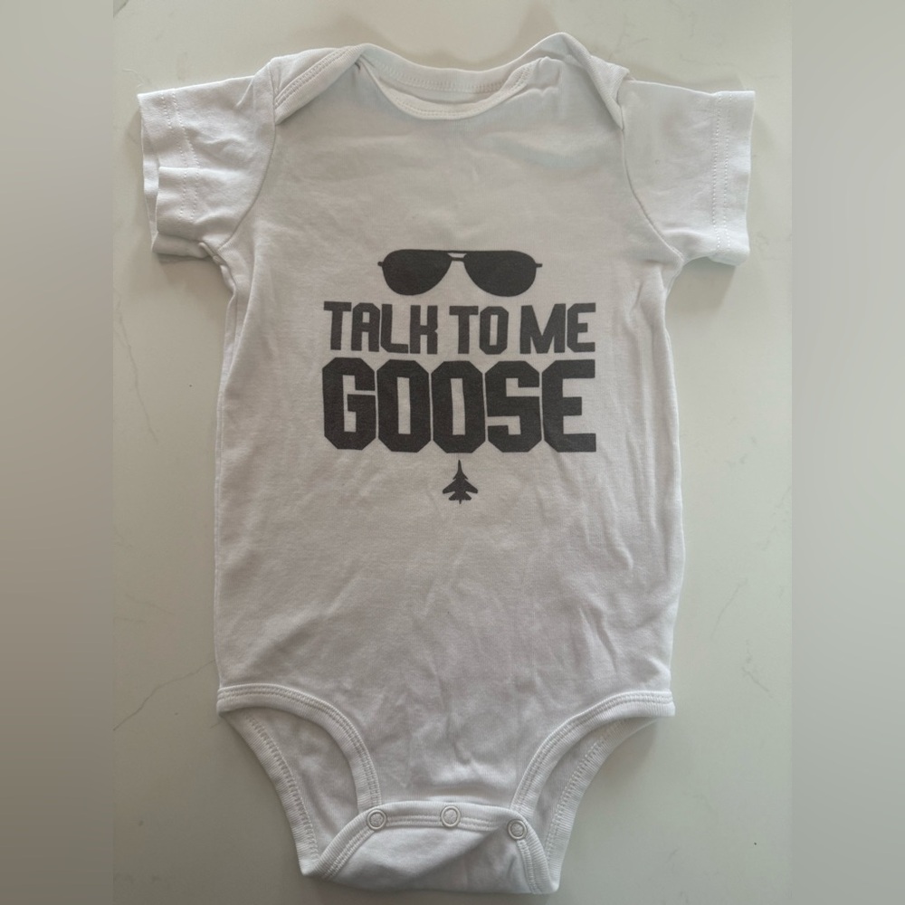 ‘Talk to me Goose’ Baby Onesie (18 month)